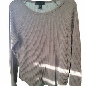 Forever 21 Long Sleeve Grey shirt